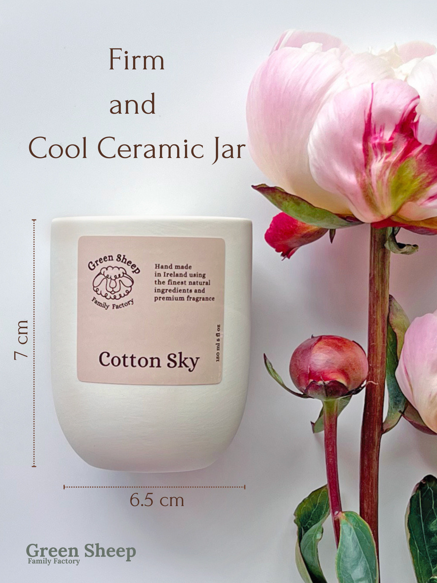 Cotton Wick Candle in a White Ceramic Jar - Cotton Sky