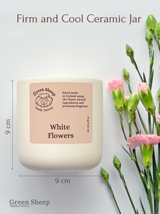 Wooden Wick Candle in a White Ceramic Jar - White Flowers